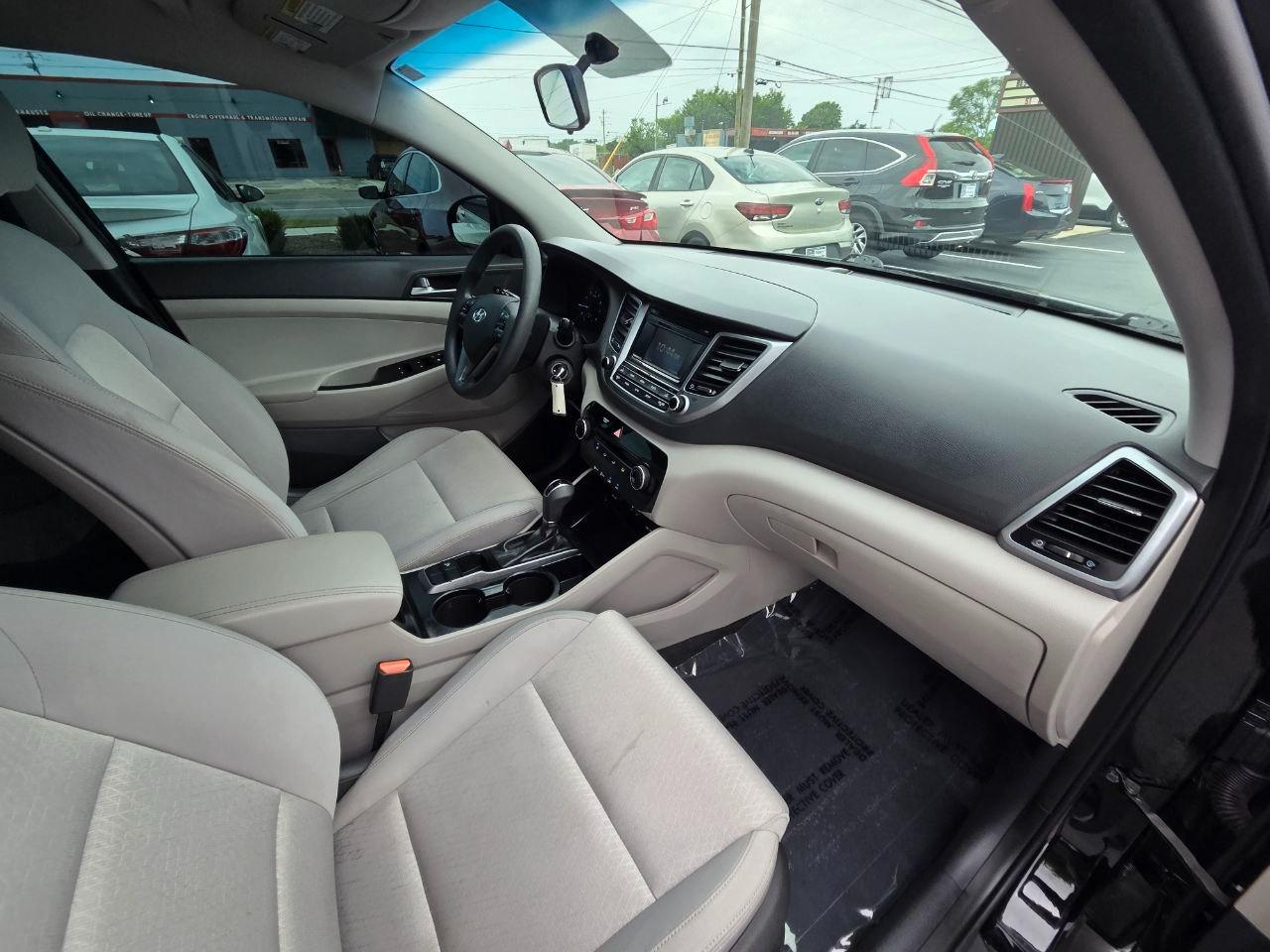 Hyundai Tucson SE 2017