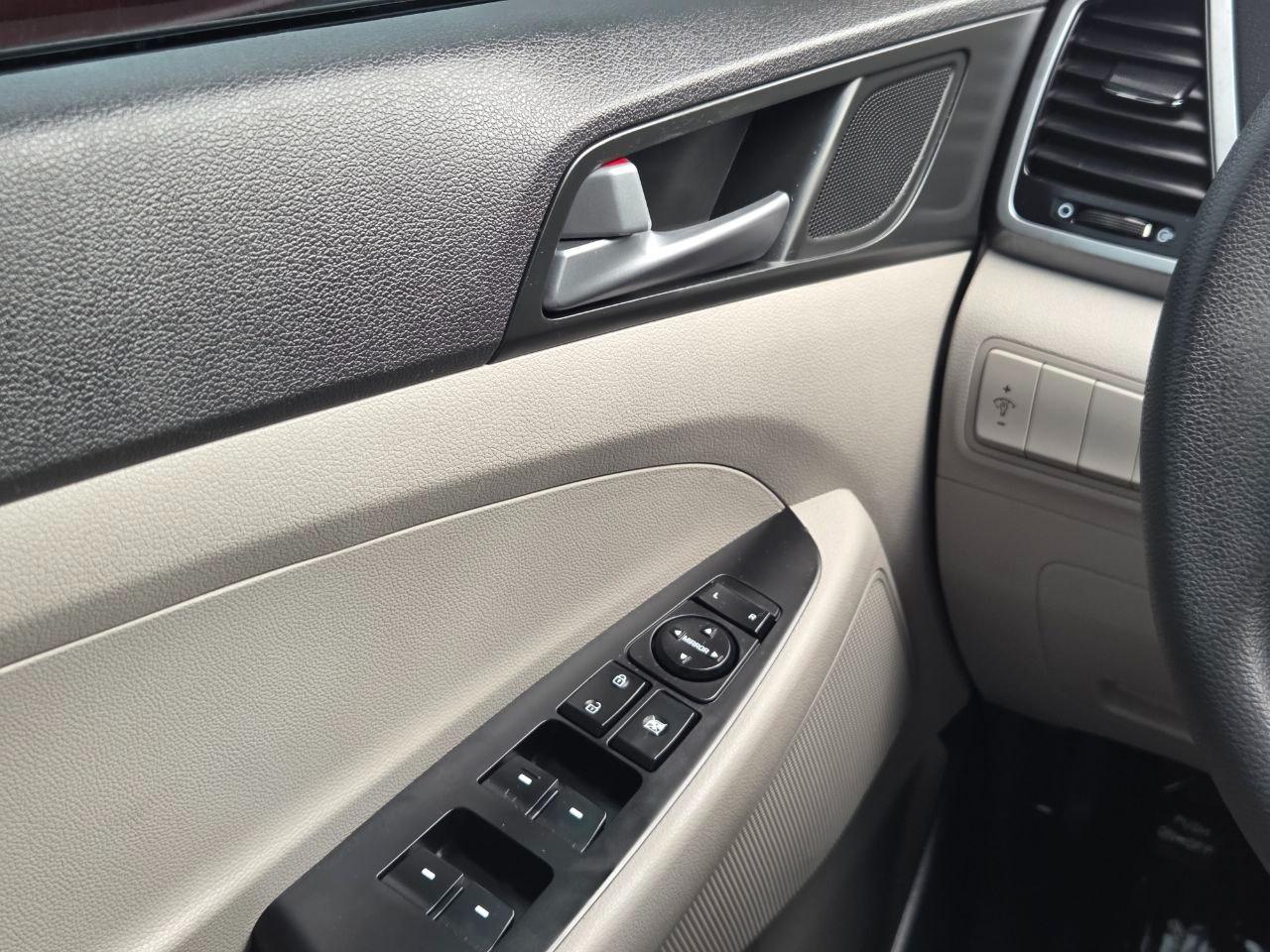 Hyundai Tucson SE 2017