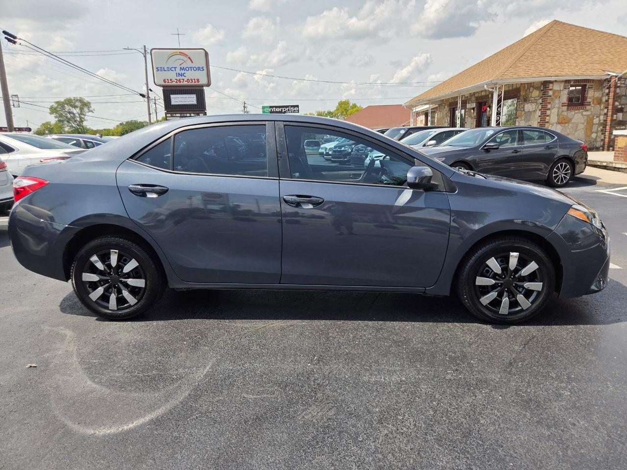 Toyota Corolla LE 2016