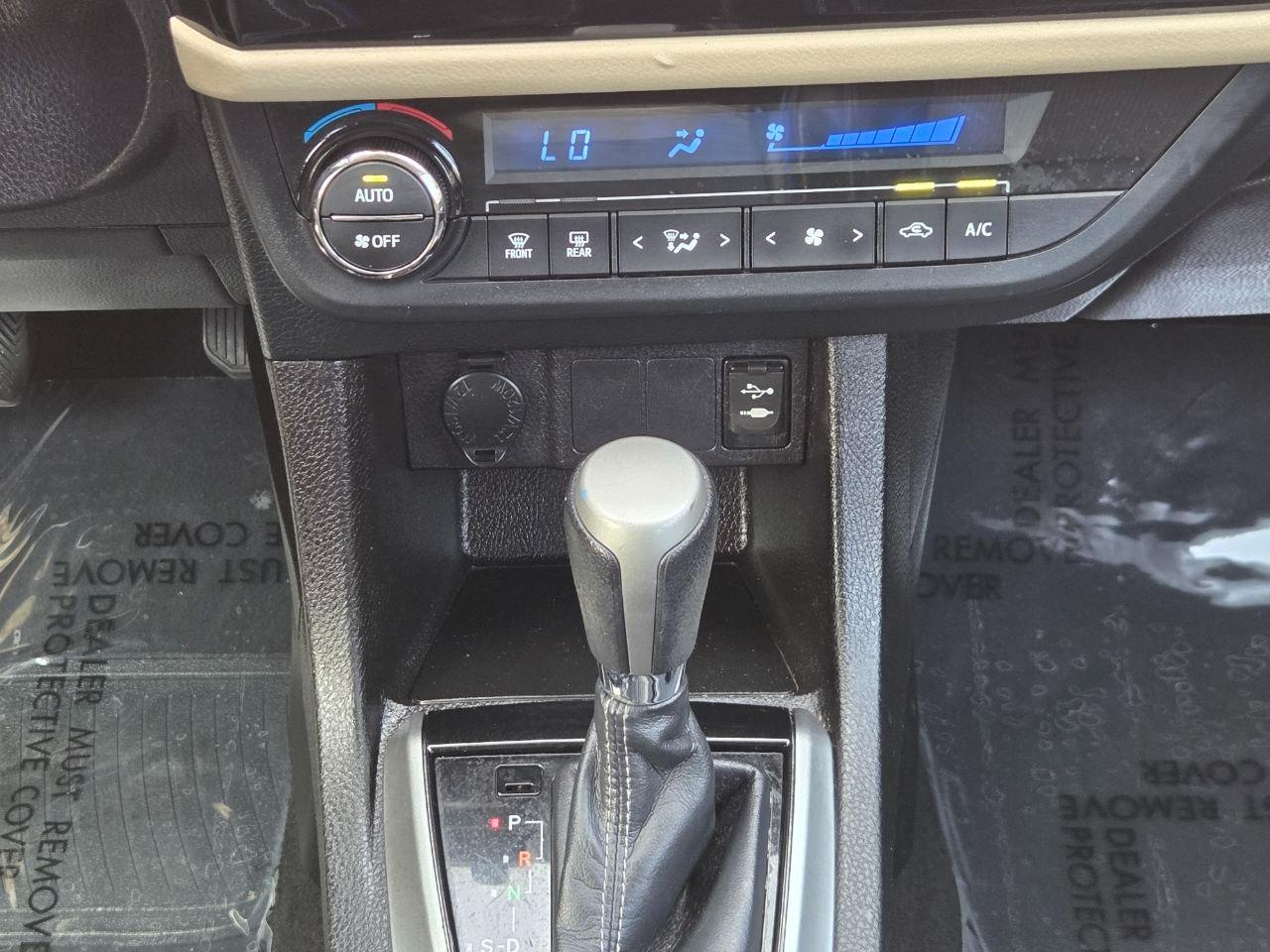 Toyota Corolla LE 2016
