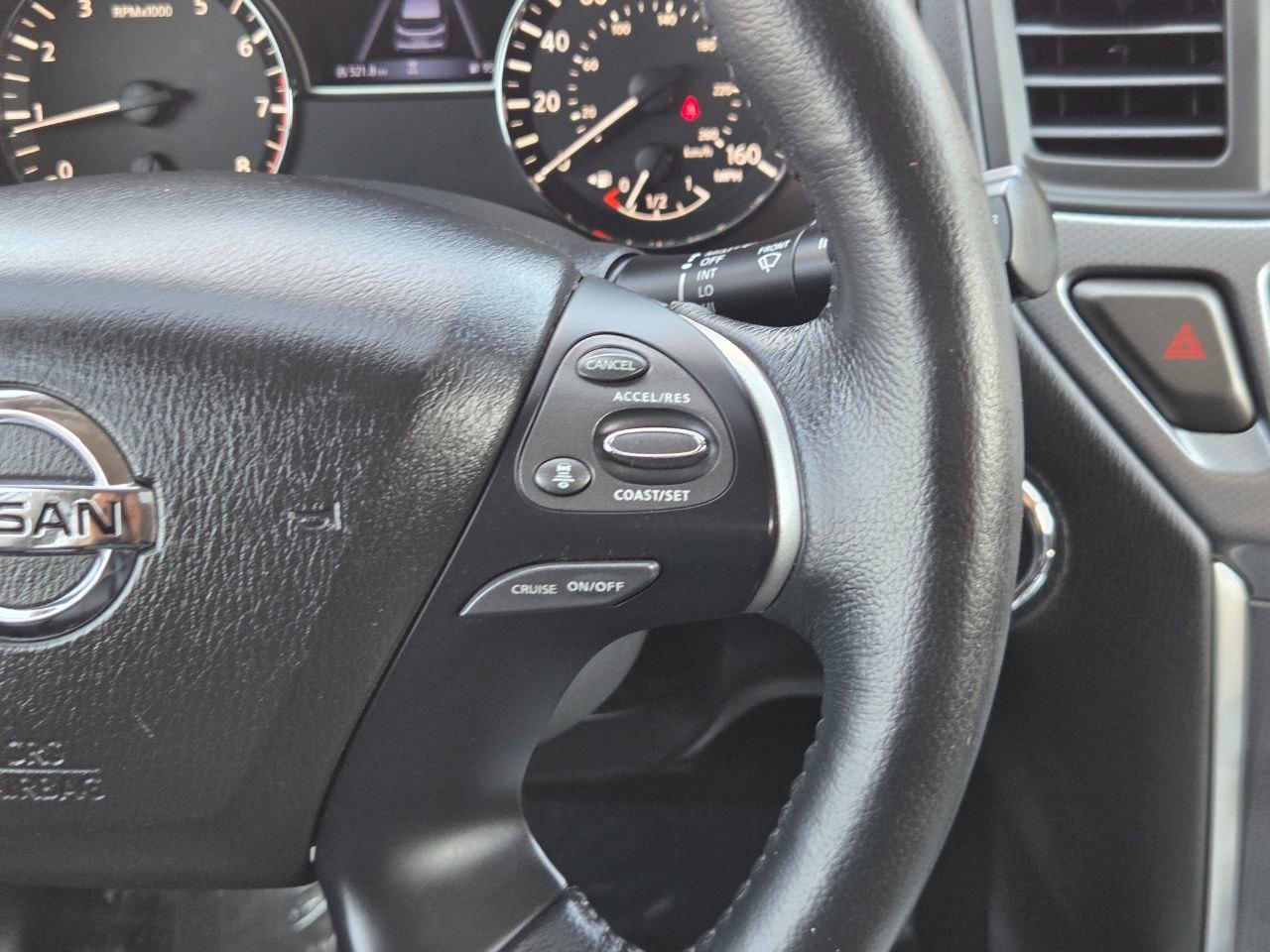 Nissan Pathfinder SL 2WD 2019