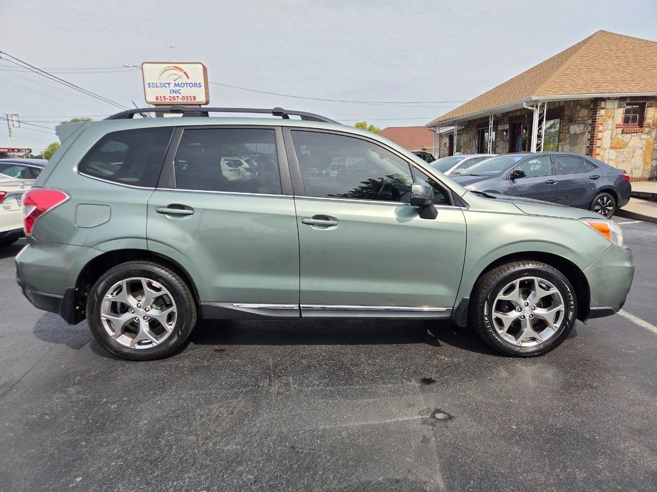 Subaru Forester 2.5i Touring 2015