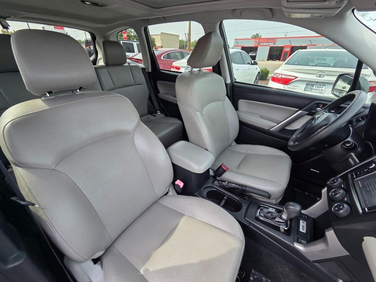 Subaru Forester 2.5i Touring 2015