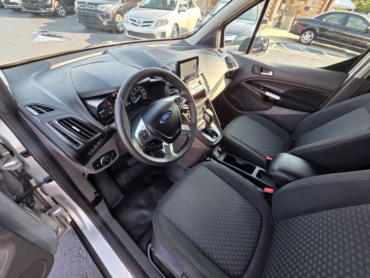 Ford Transit Connect Cargo Van XLT LWB 2022