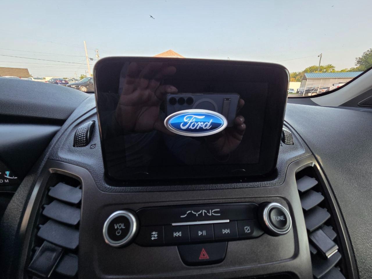 Ford Transit Connect Cargo Van XLT LWB 2022