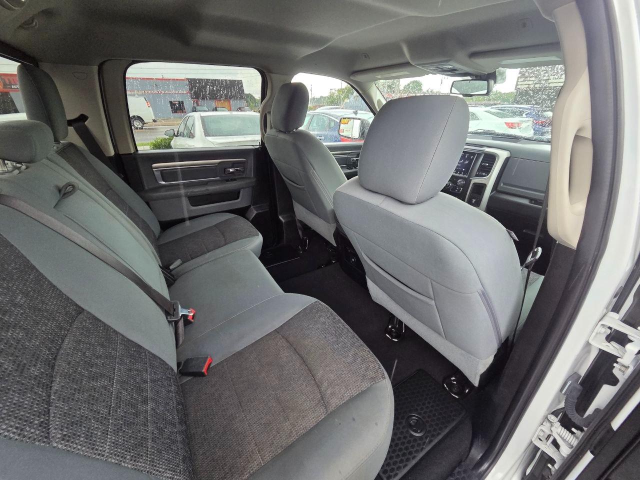 RAM 1500 Classic SLT Crew Cab LWB 2WD 2020