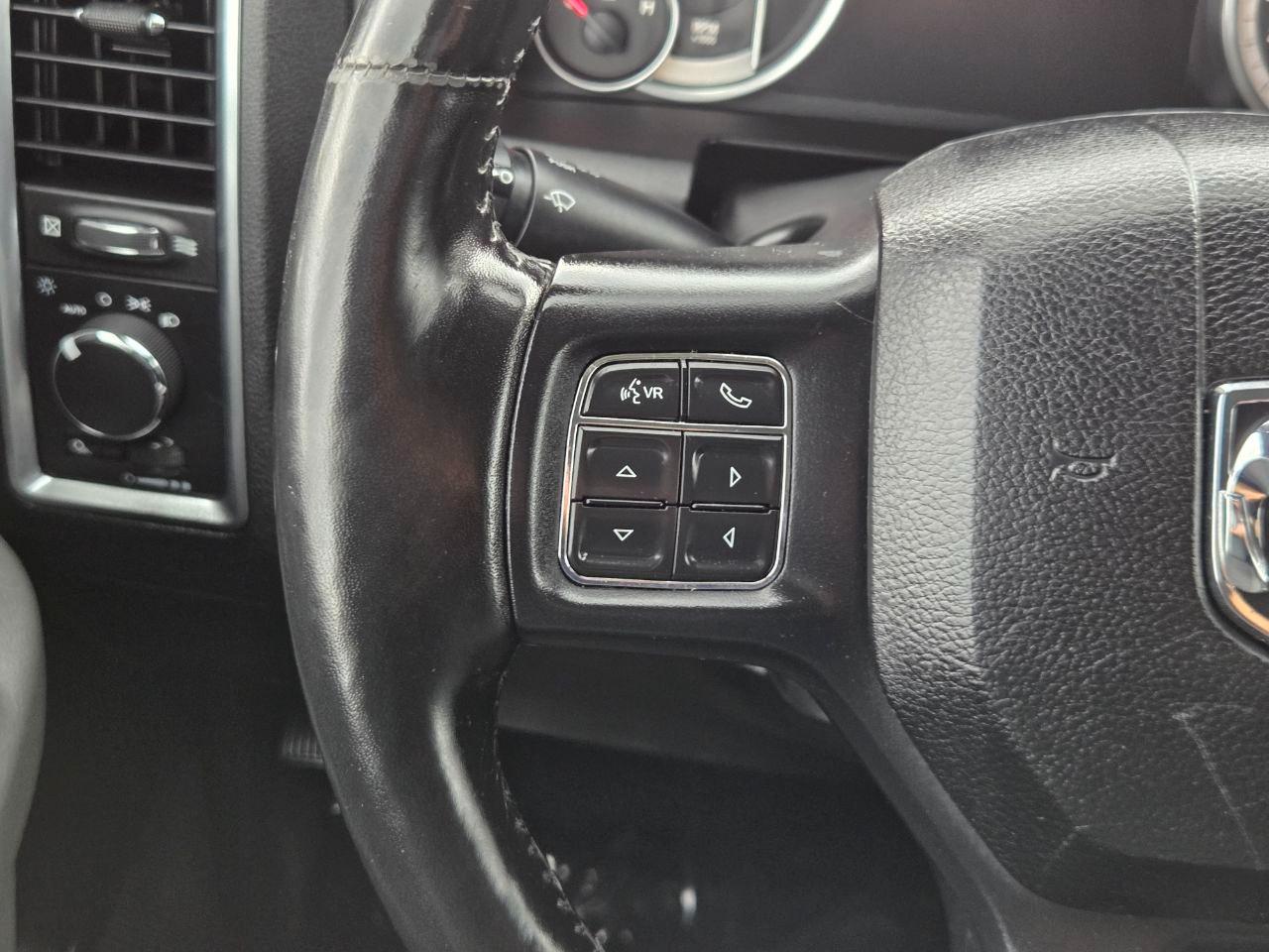 RAM 1500 Classic SLT Crew Cab LWB 2WD 2020