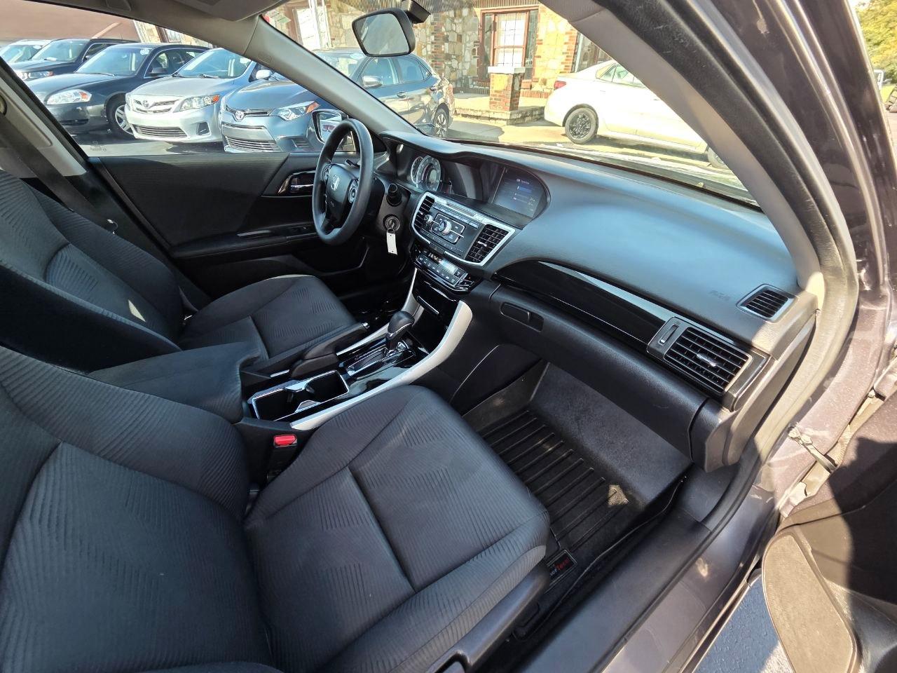 Honda Accord LX 2017