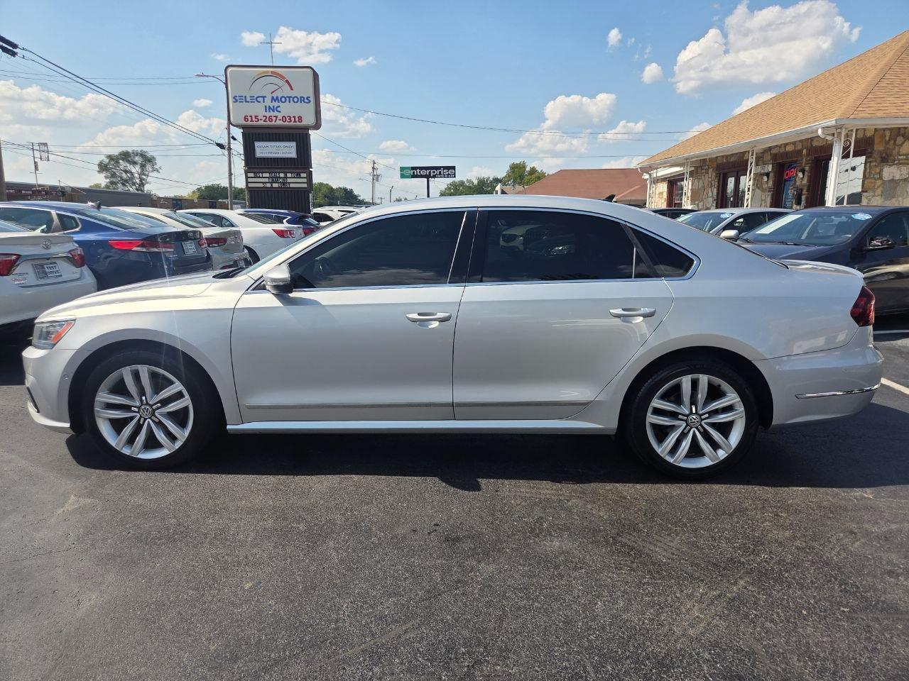 Volkswagen Passat SEL Premium 2017