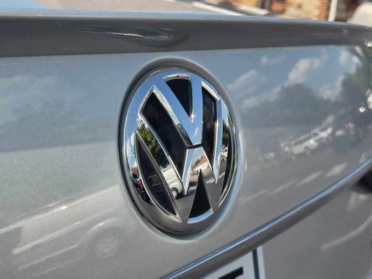 Volkswagen Passat SEL Premium 2017