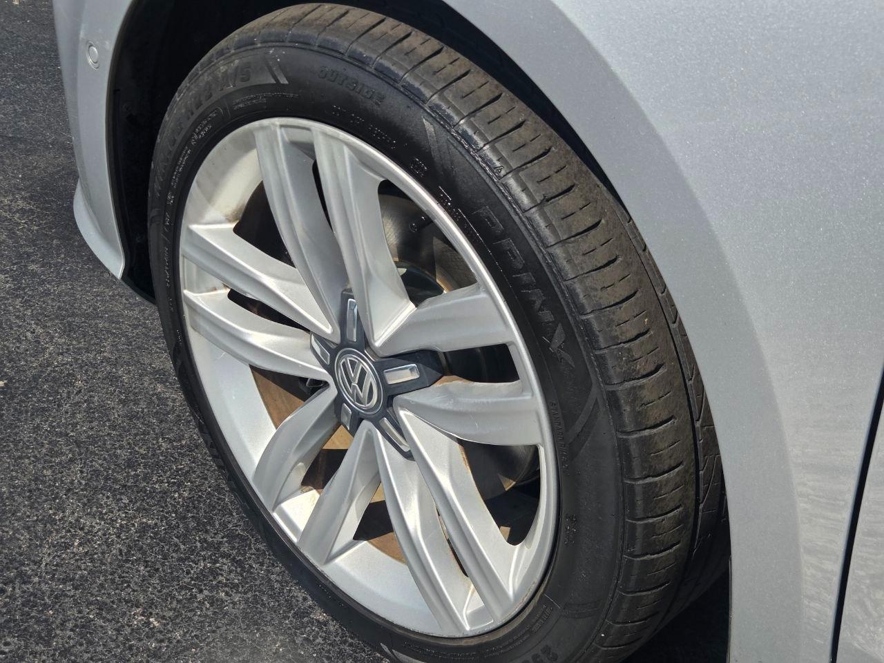 Volkswagen Passat SEL Premium 2017