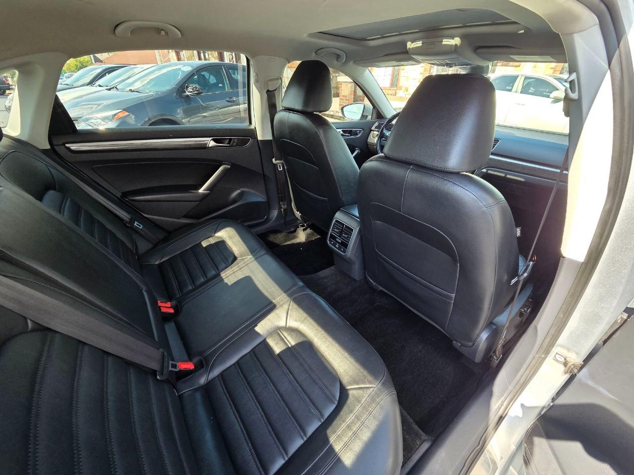 Volkswagen Passat SEL Premium 2017
