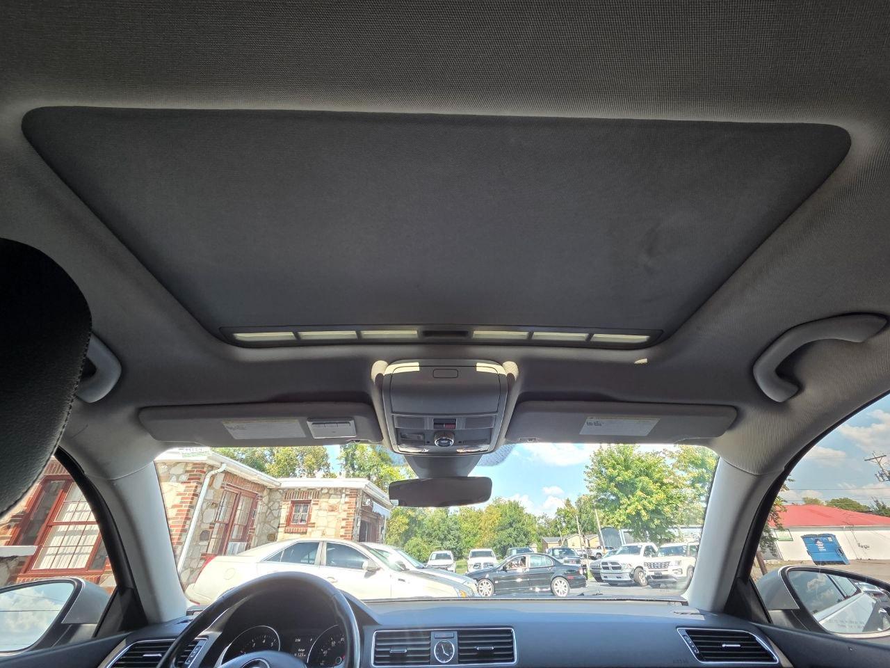 Volkswagen Passat SEL Premium 2017