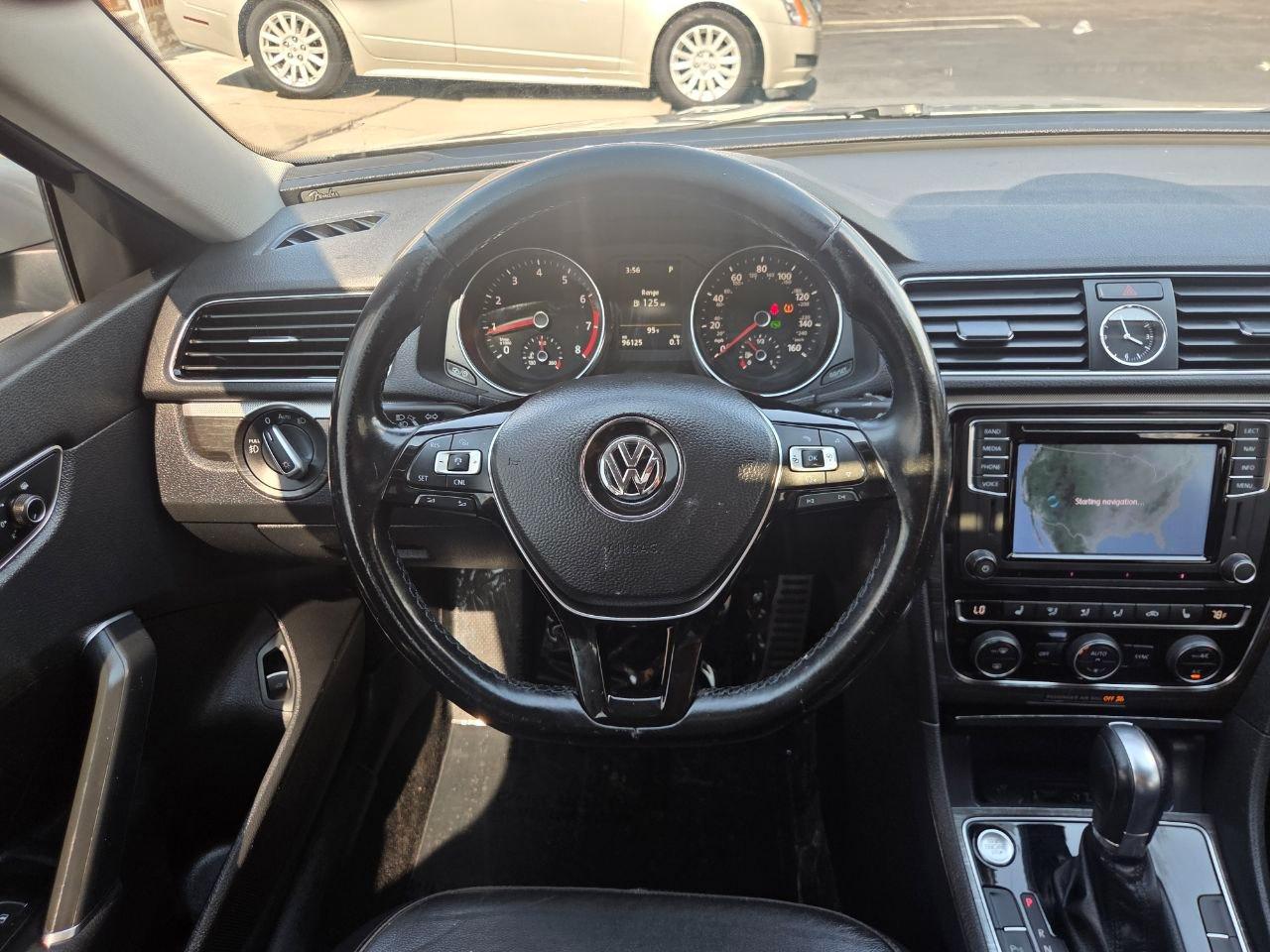 Volkswagen Passat SEL Premium 2017