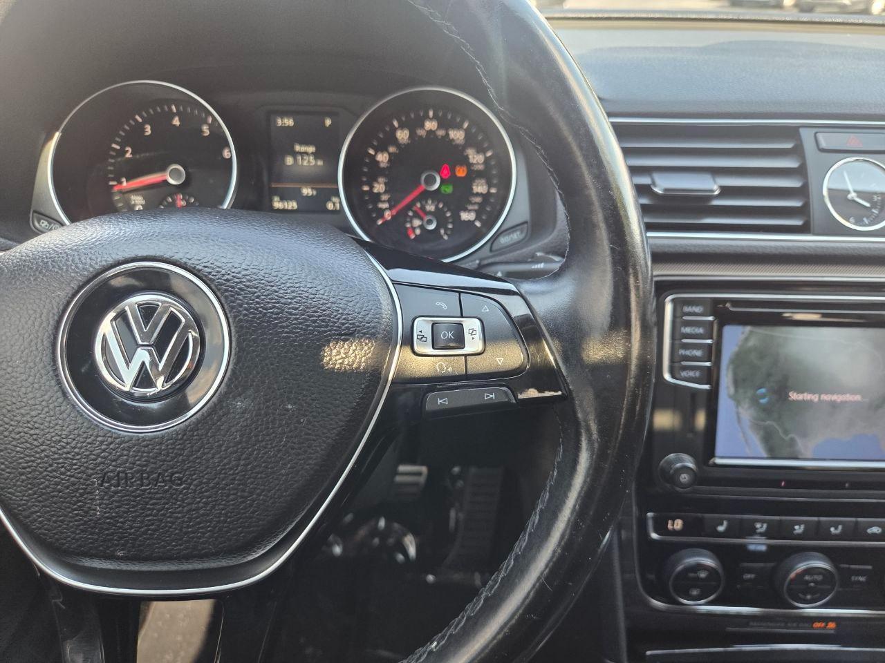 Volkswagen Passat SEL Premium 2017