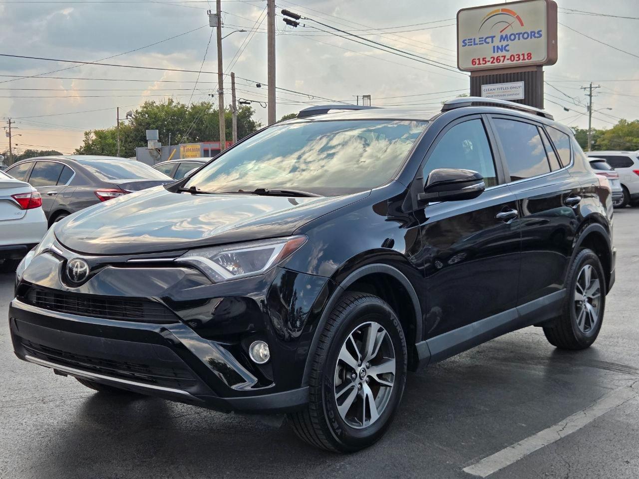 Toyota RAV4 XLE AWD 2017