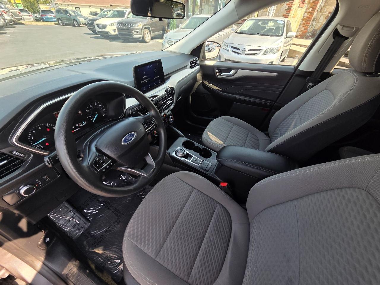 Ford Escape SE 2021
