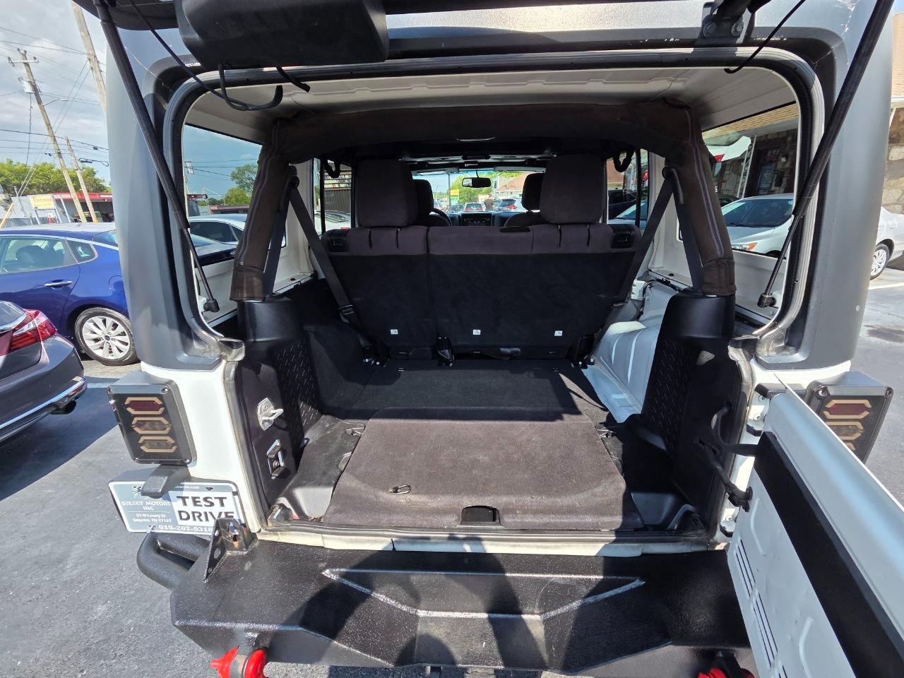 Jeep Wrangler Unlimited Sport 4WD 2013