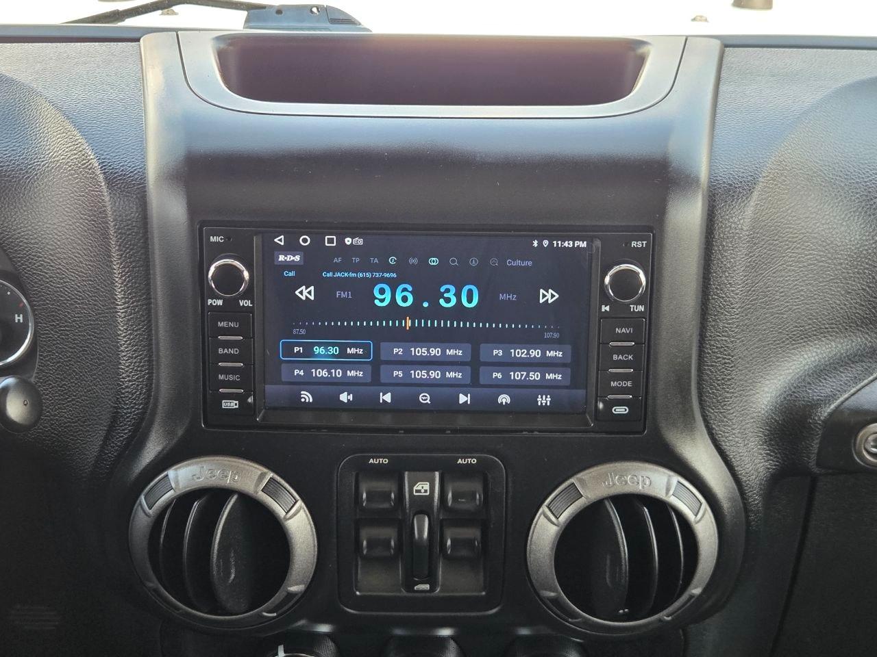 Jeep Wrangler Unlimited Sport 4WD 2013