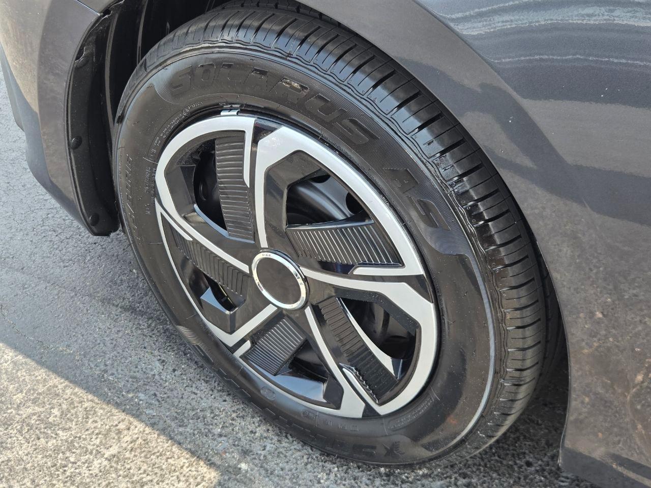 Mazda MAZDA3 i Sport AT 4-Door 2015