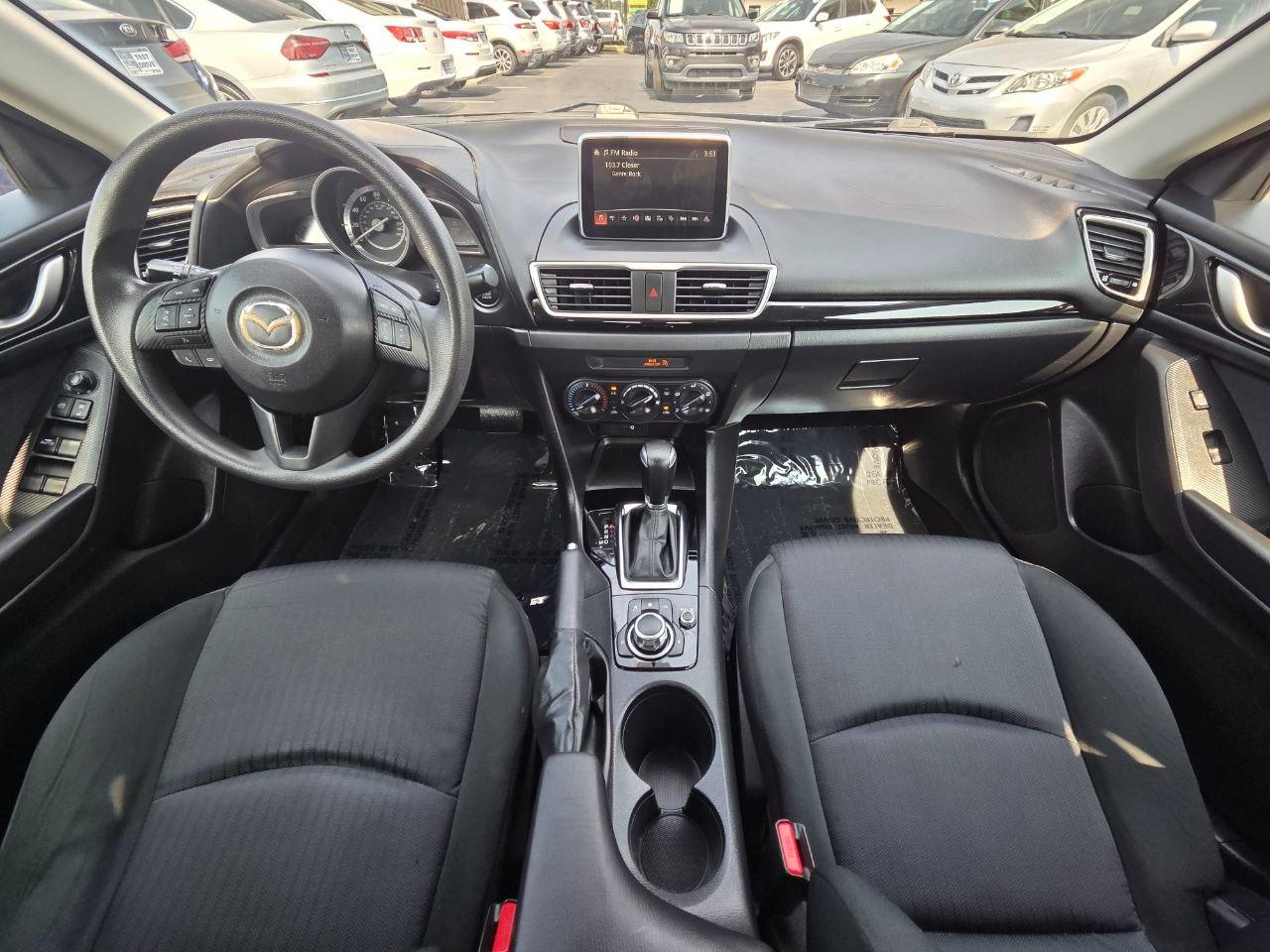 Mazda MAZDA3 i Sport AT 4-Door 2015