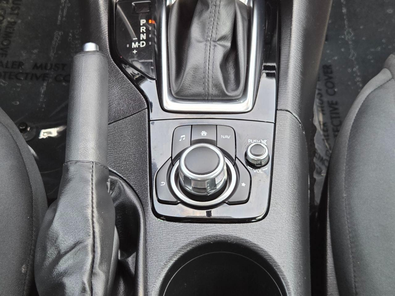 Mazda MAZDA3 i Sport AT 4-Door 2015