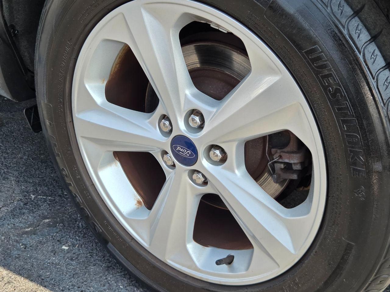 Ford Edge SE FWD 2016