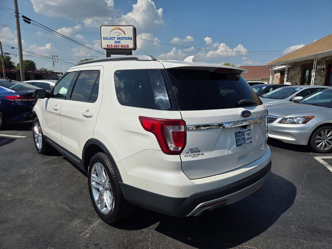 Ford Explorer XLT FWD 2017