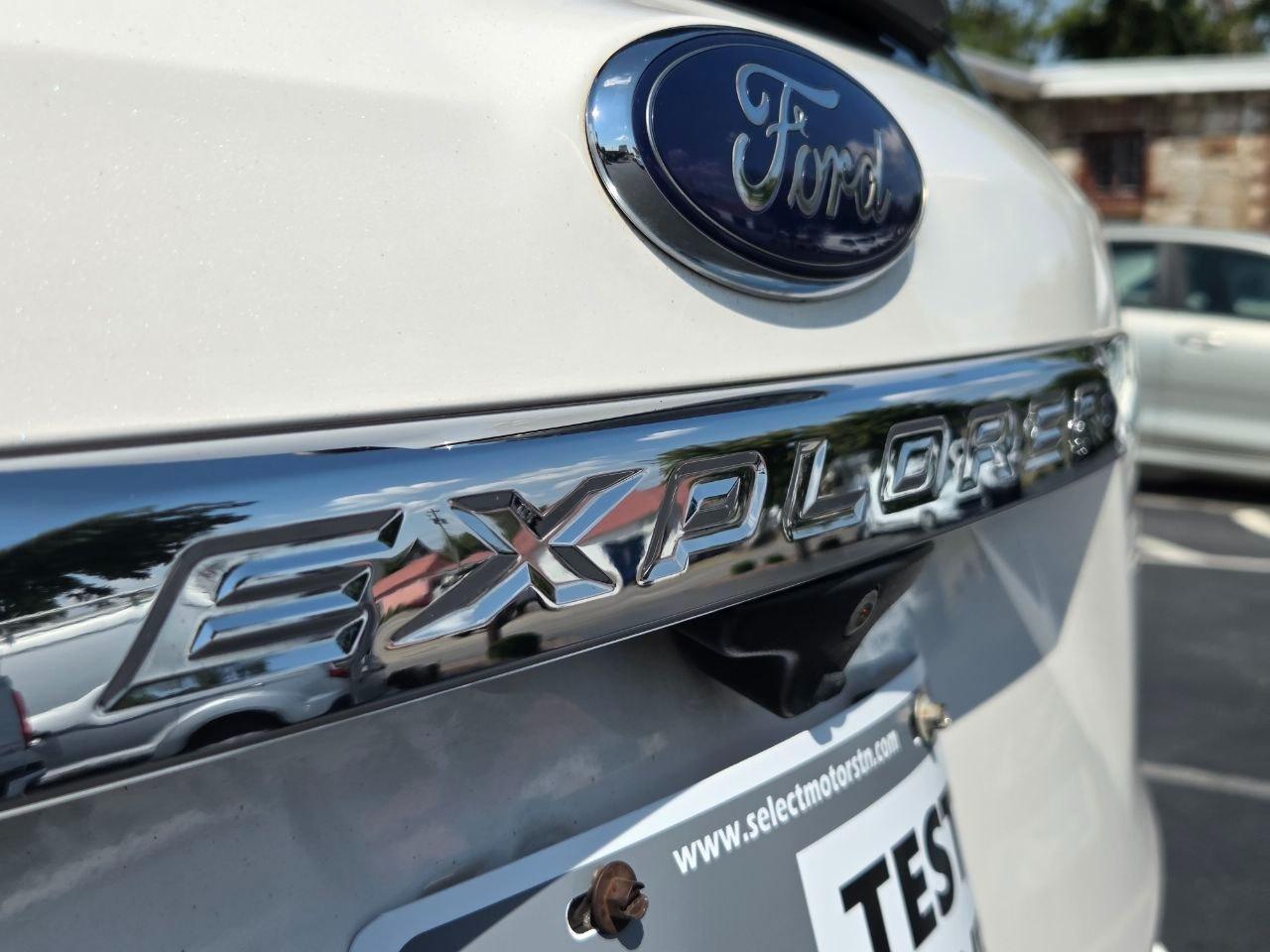 Ford Explorer XLT FWD 2017