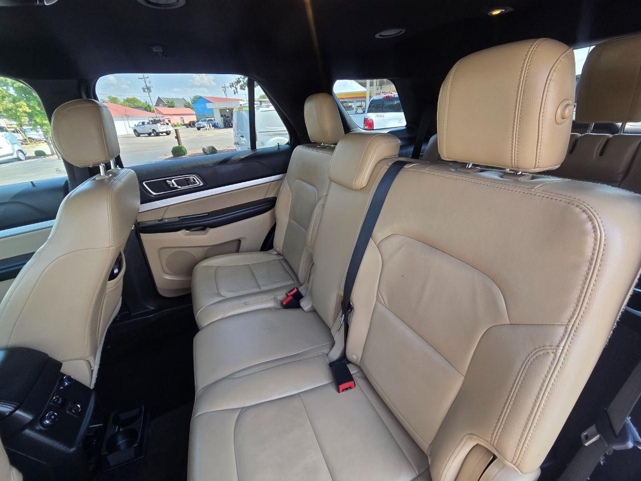 Ford Explorer XLT FWD 2017