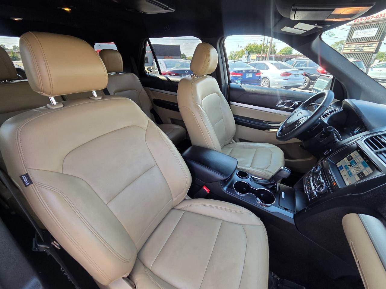Ford Explorer XLT FWD 2017
