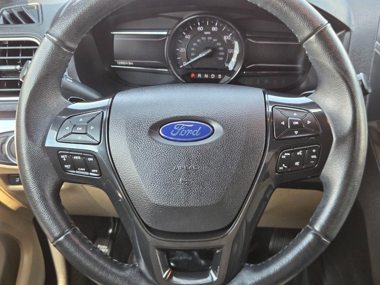 Ford Explorer XLT FWD 2017