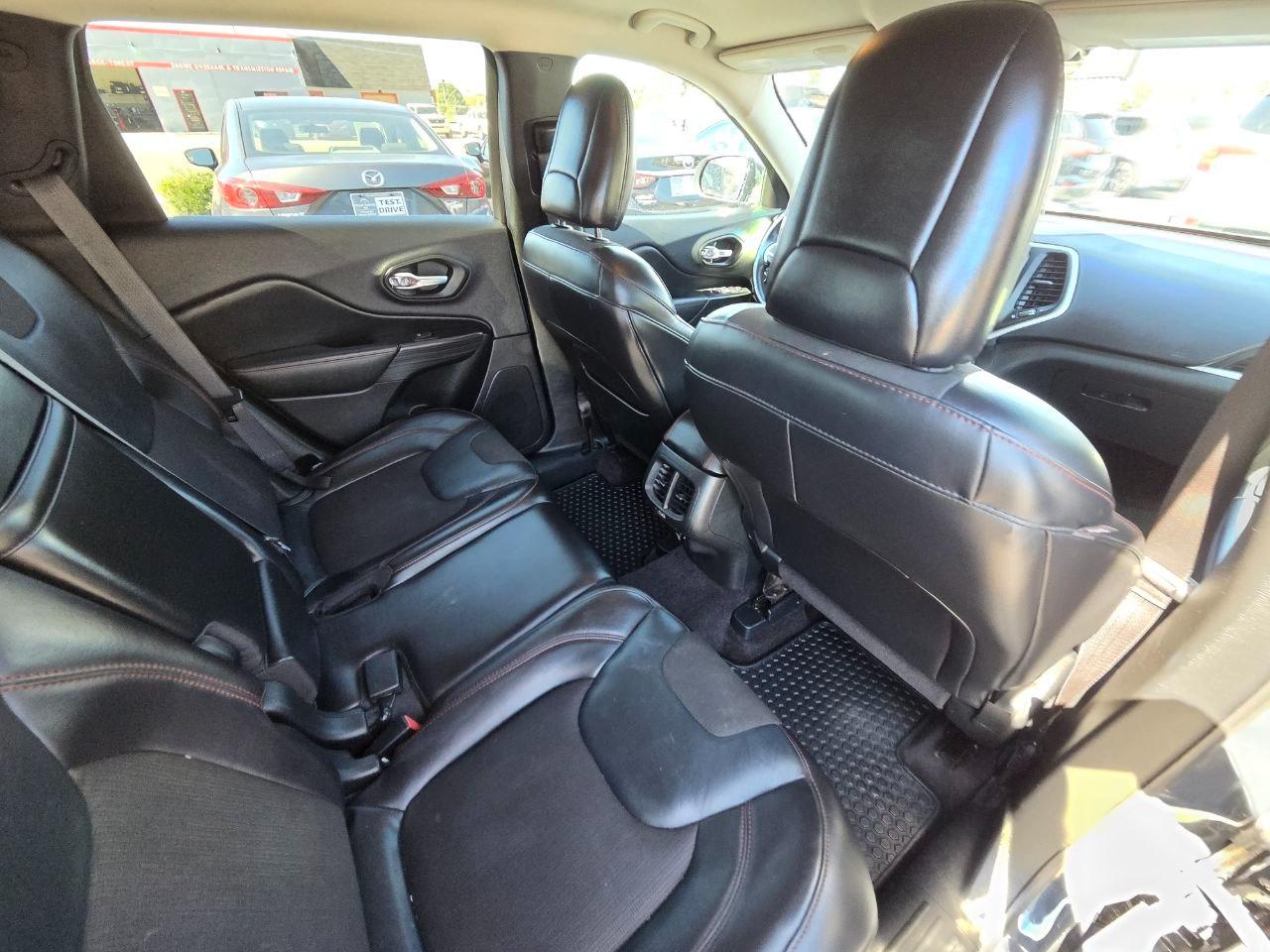 Jeep Cherokee Trailhawk 4WD 2016