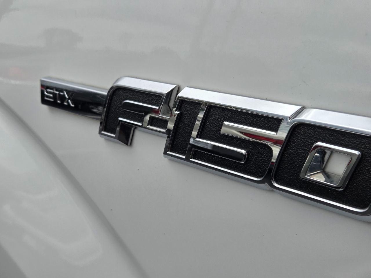 Ford F-150 STX 2WD 2013