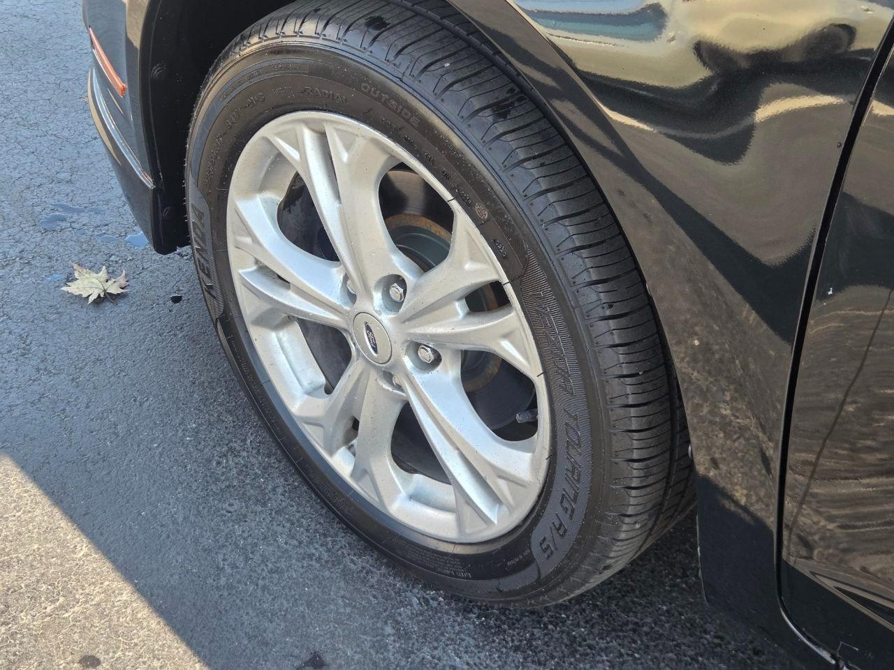 Ford Fusion I4 SE 2011