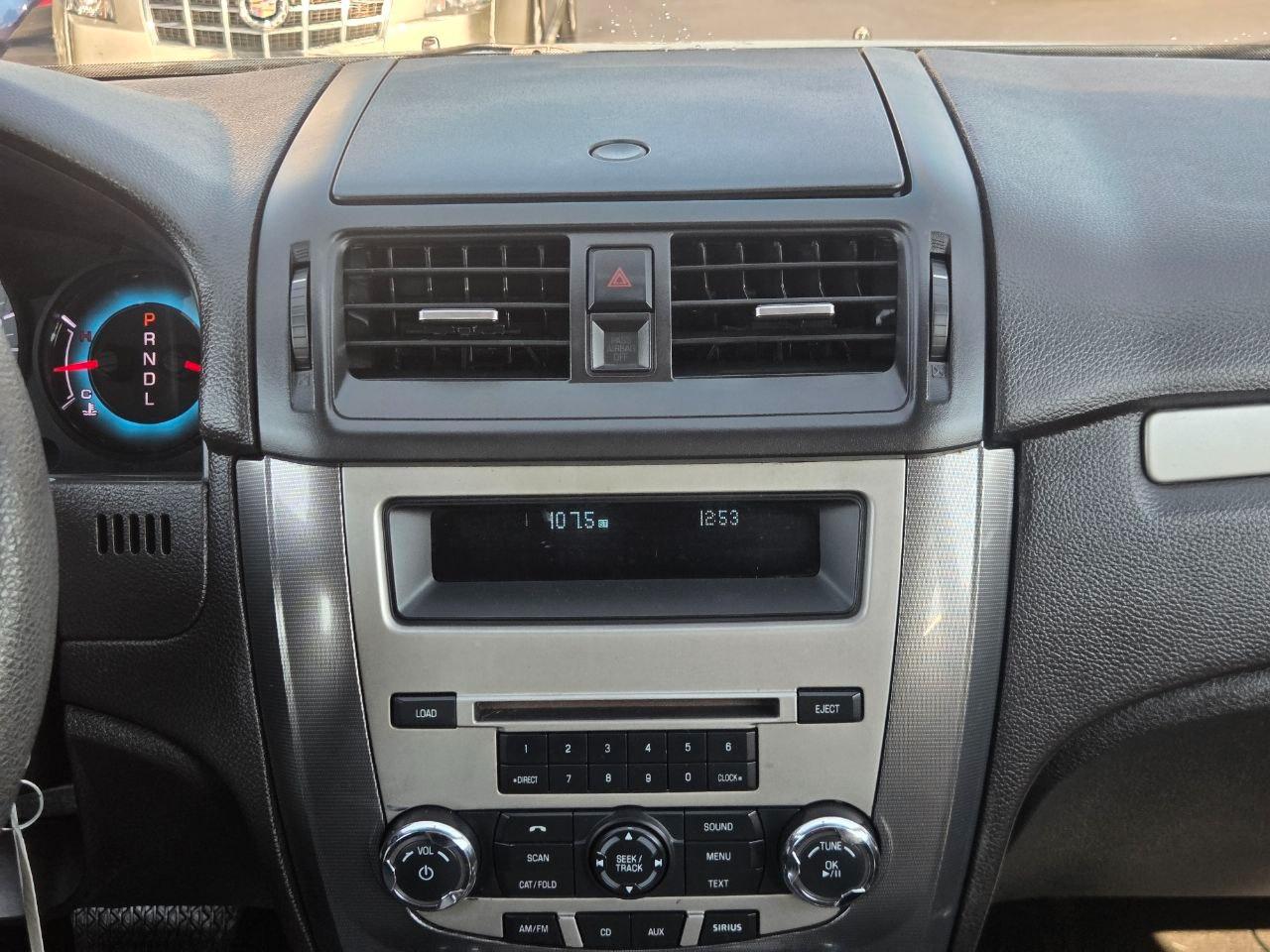 Ford Fusion I4 SE 2011