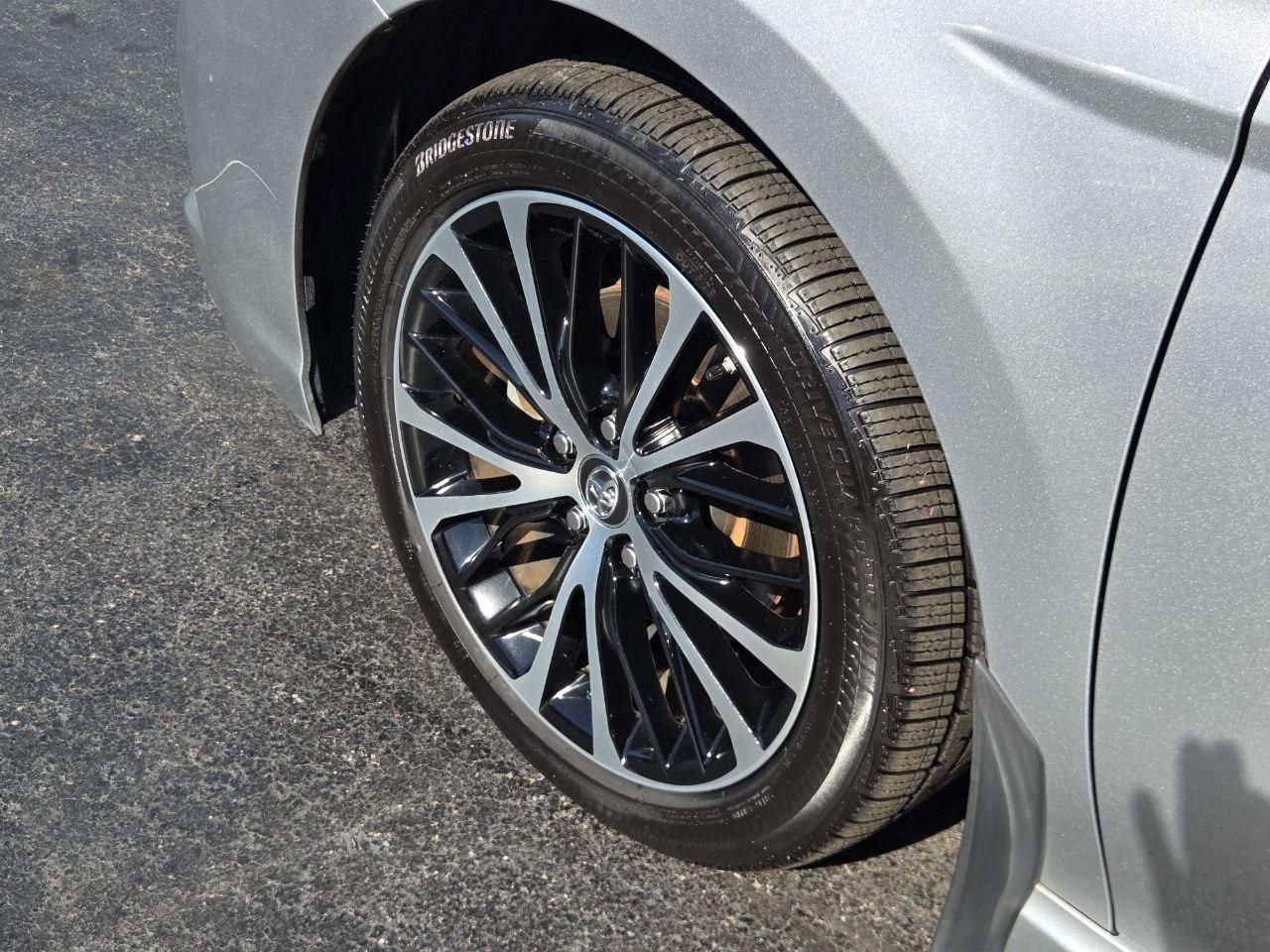 Toyota Camry SE 2018