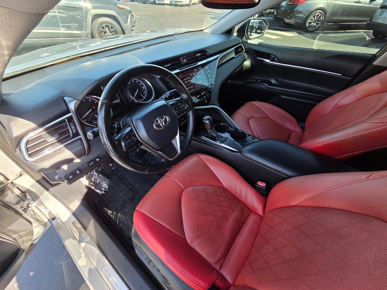Toyota Camry SE 2018