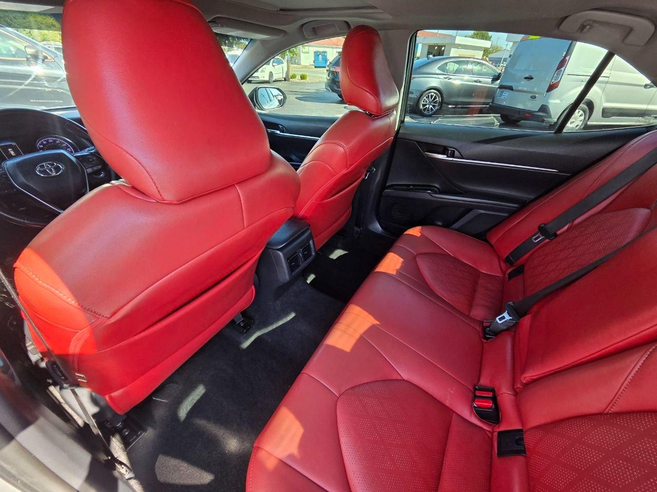 Toyota Camry SE 2018