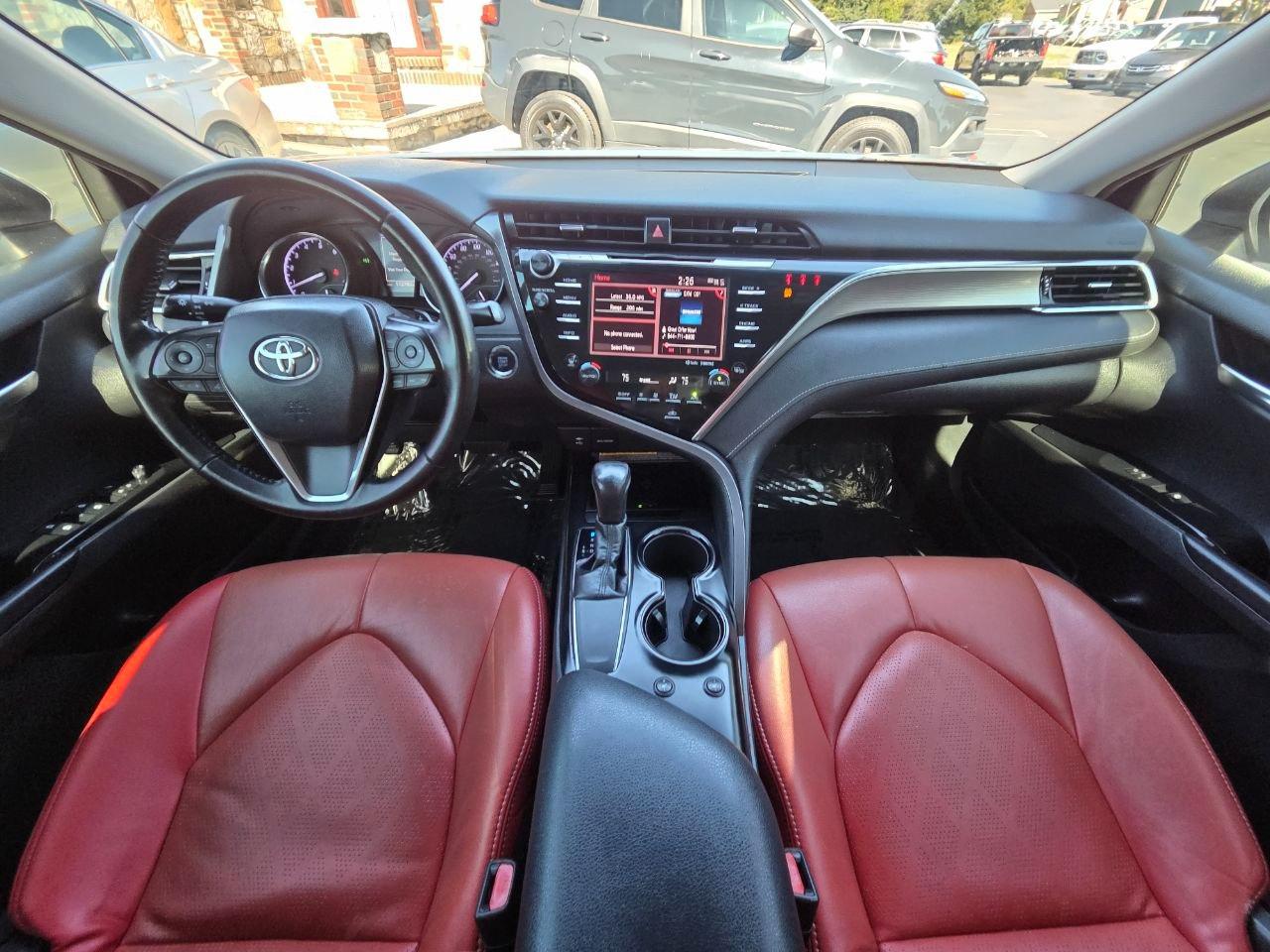 Toyota Camry SE 2018