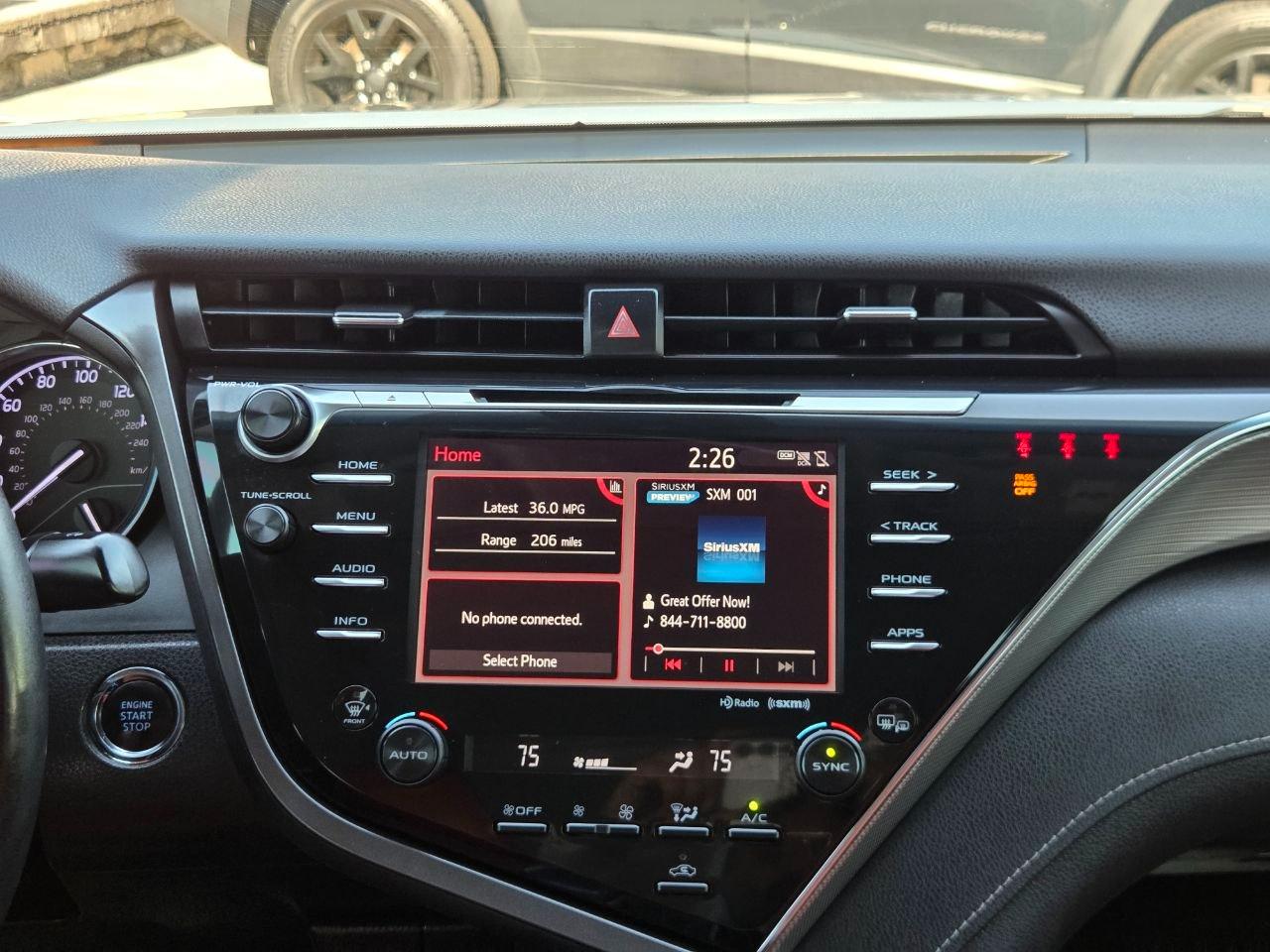 Toyota Camry SE 2018