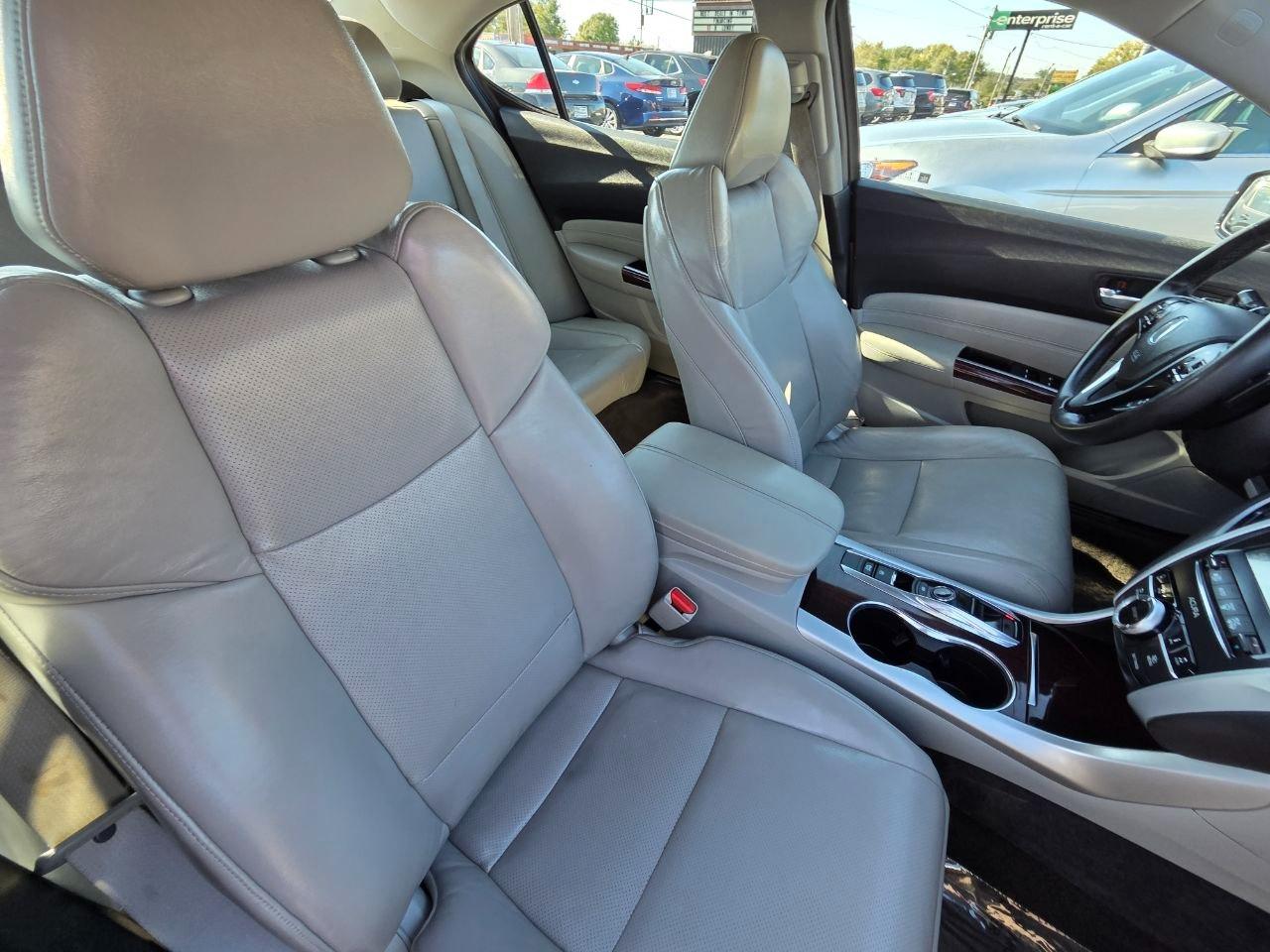 Acura TLX 9-Spd AT w/Advance Package 2015