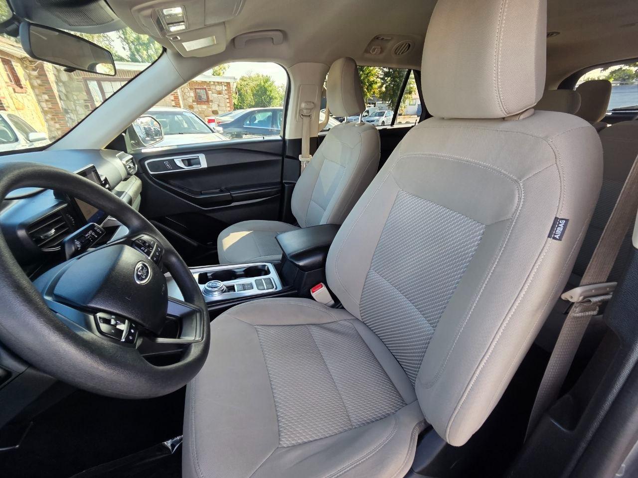 Ford Explorer Base 2021