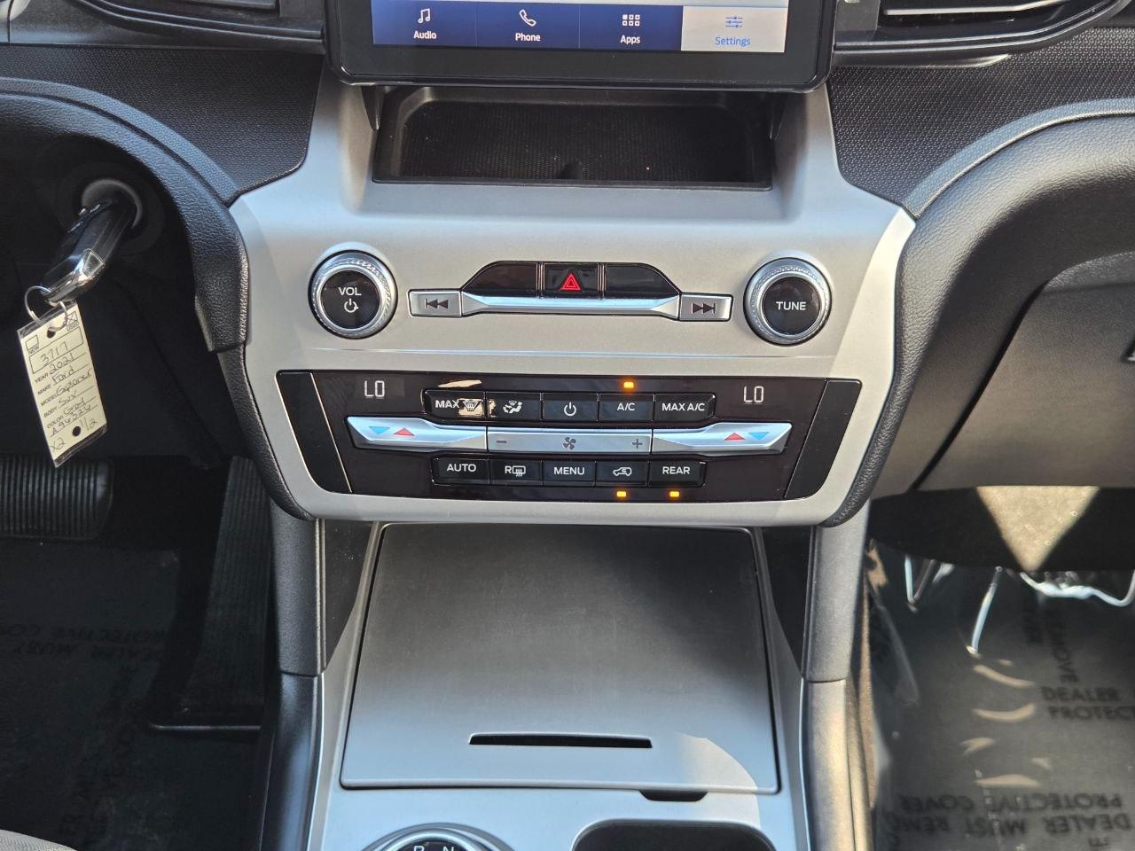 Ford Explorer Base 2021