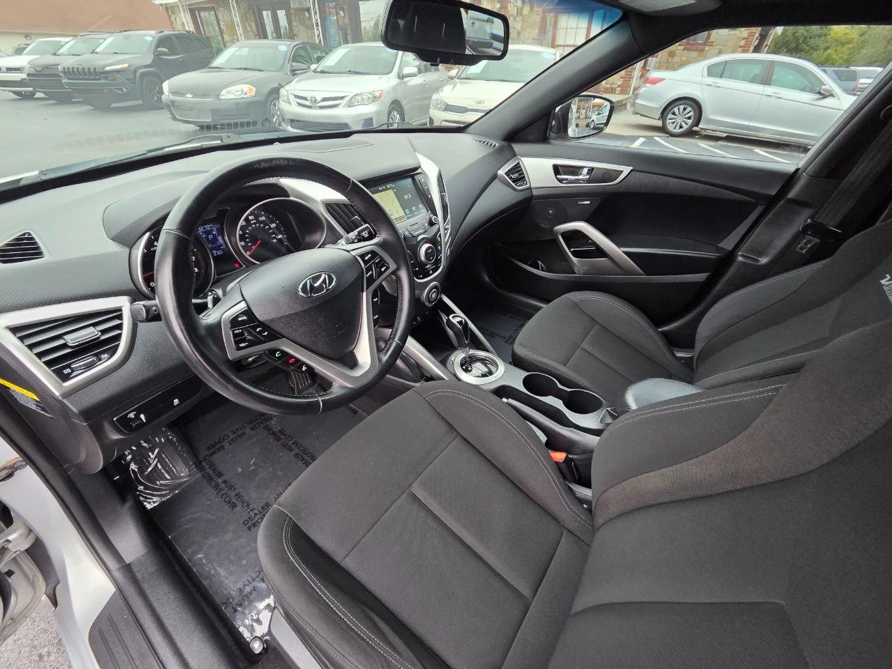 Hyundai Veloster  2017