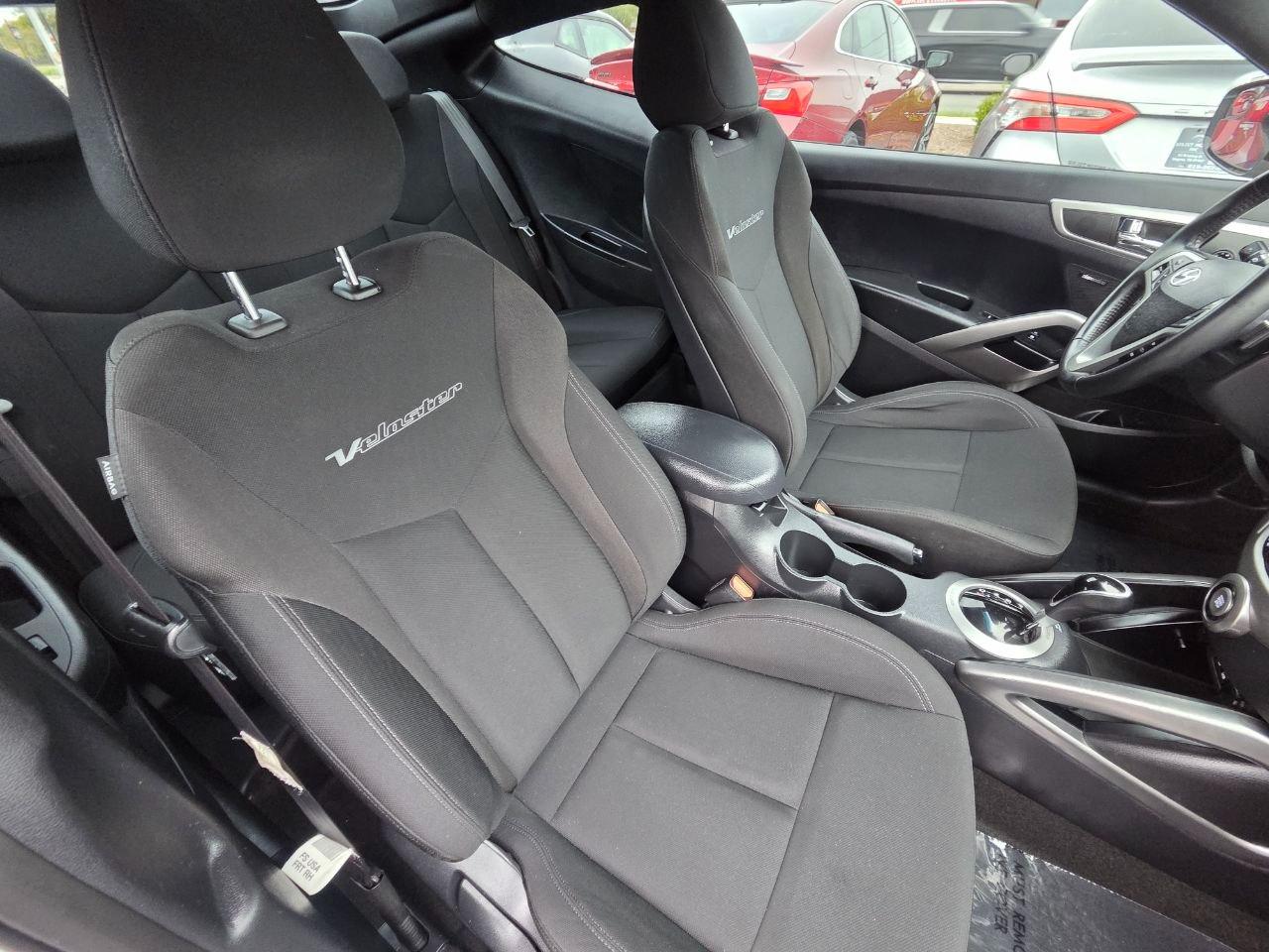 Hyundai Veloster  2017