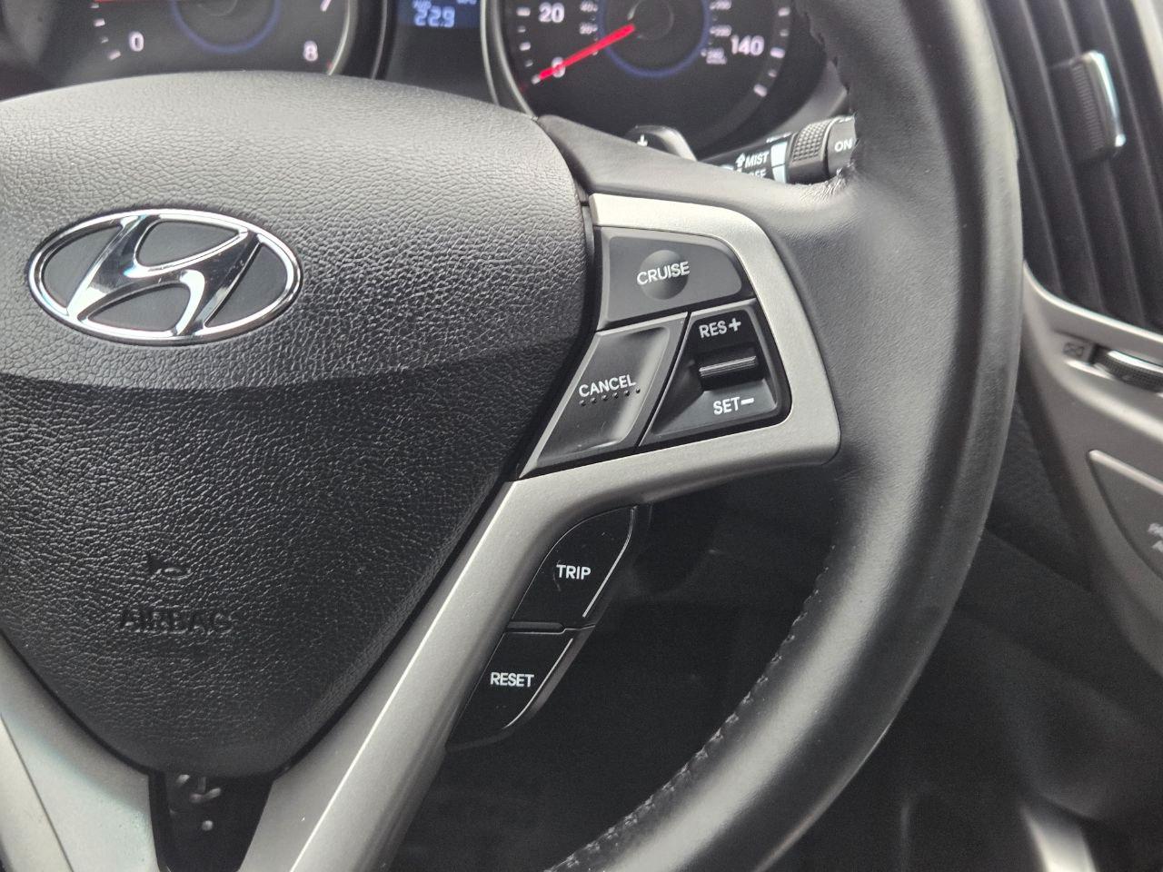 Hyundai Veloster  2017