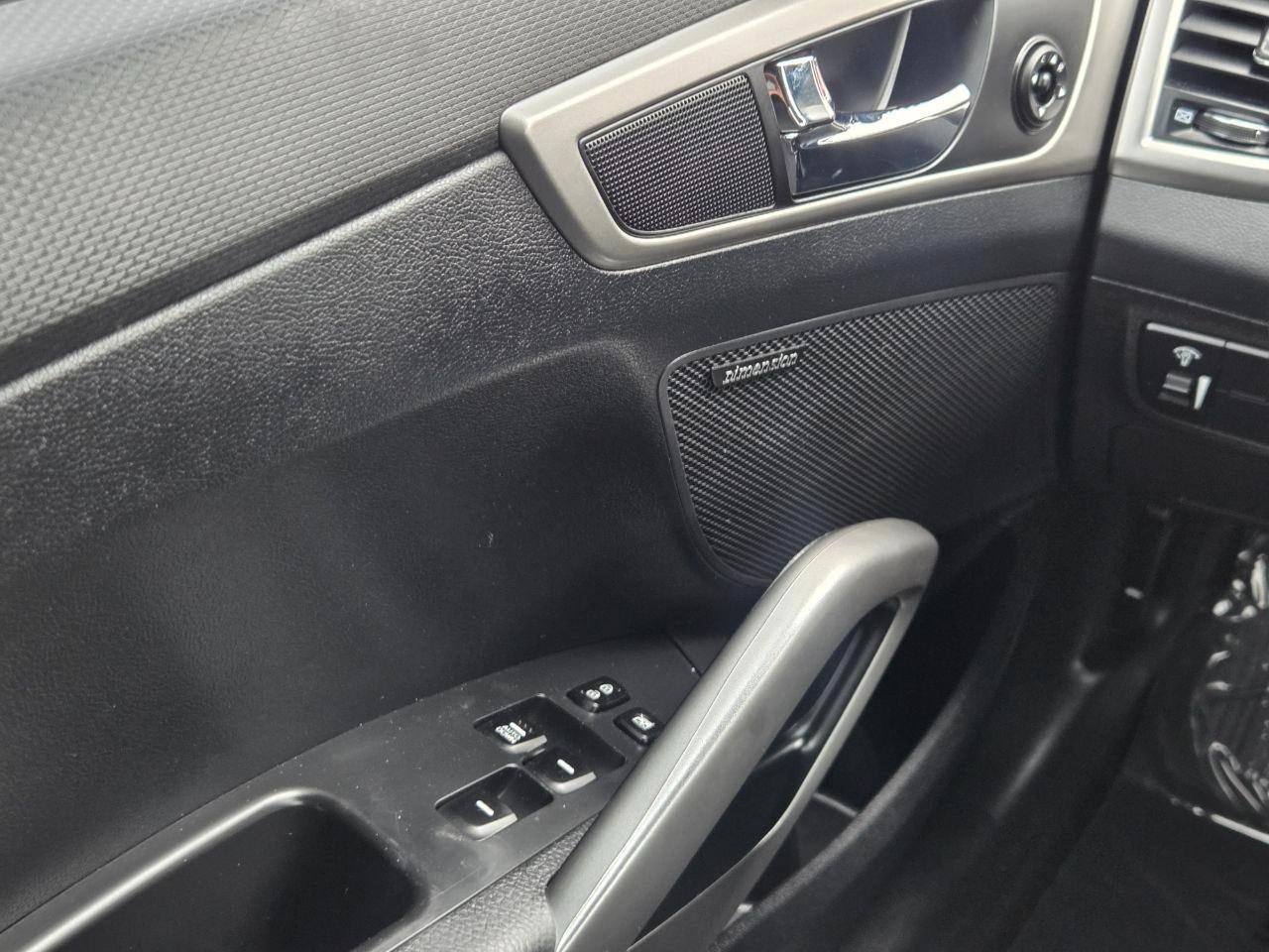 Hyundai Veloster  2017