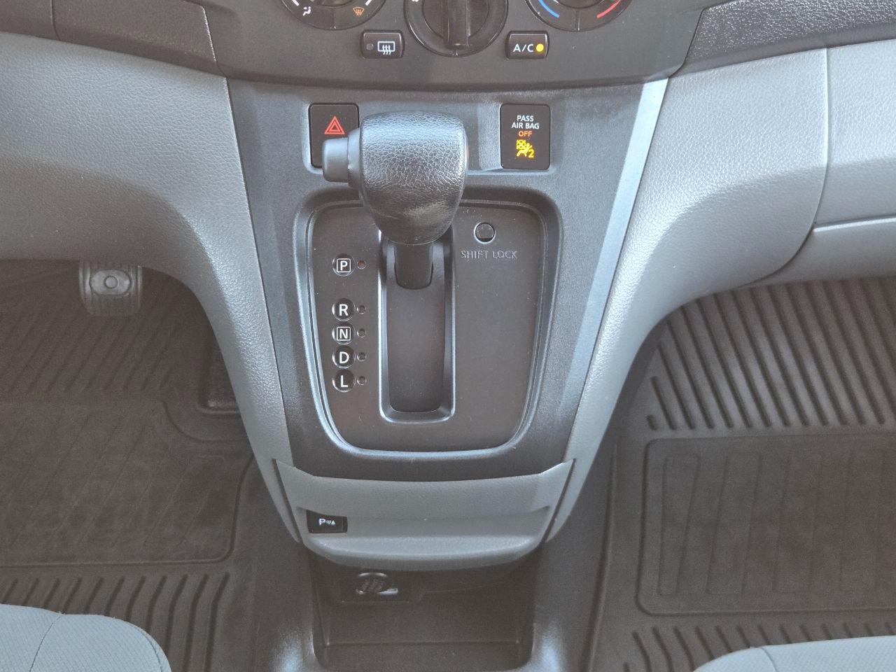 Nissan NV200 SV 2021