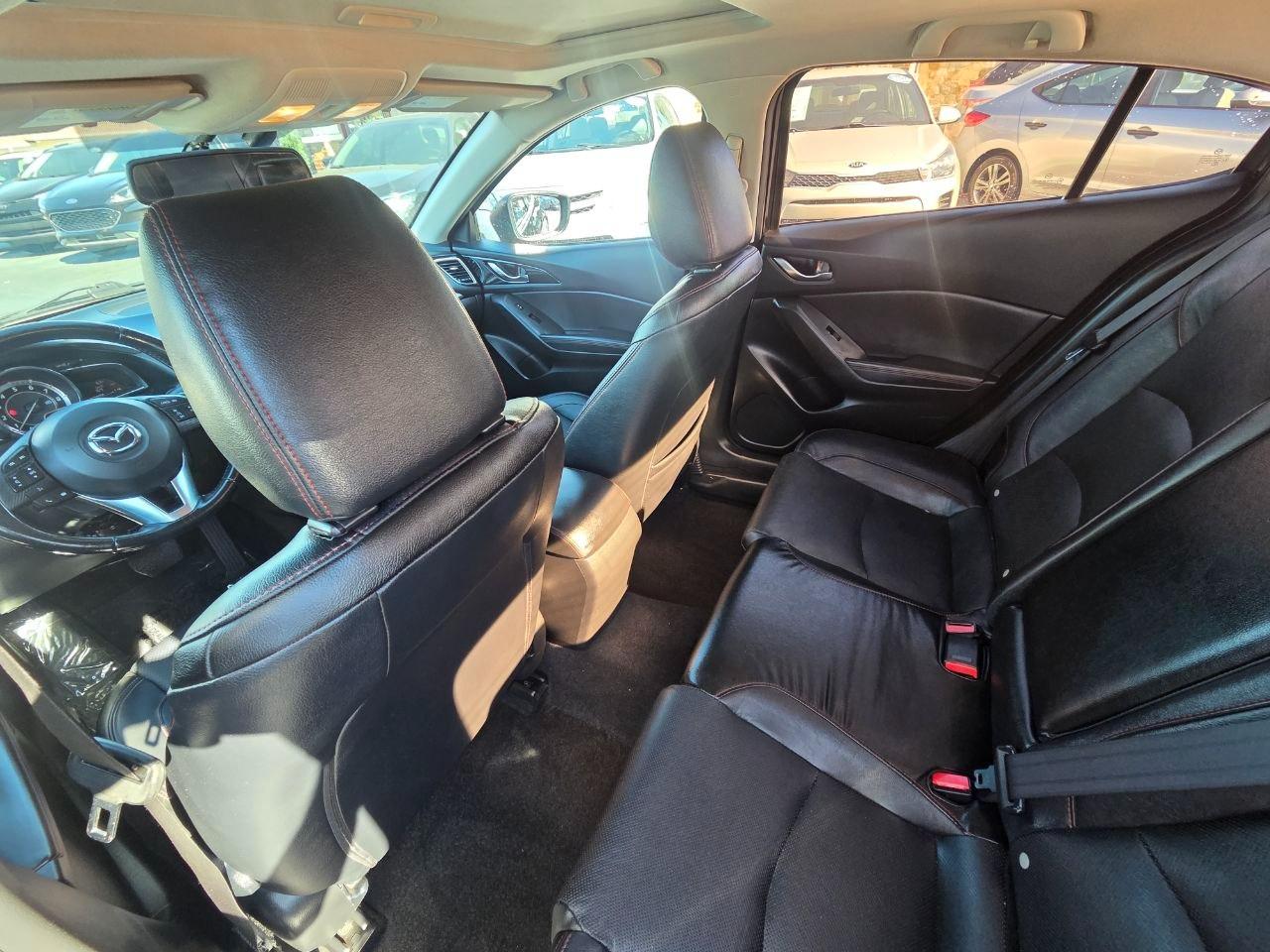 Mazda MAZDA3 s Grand Touring 2016